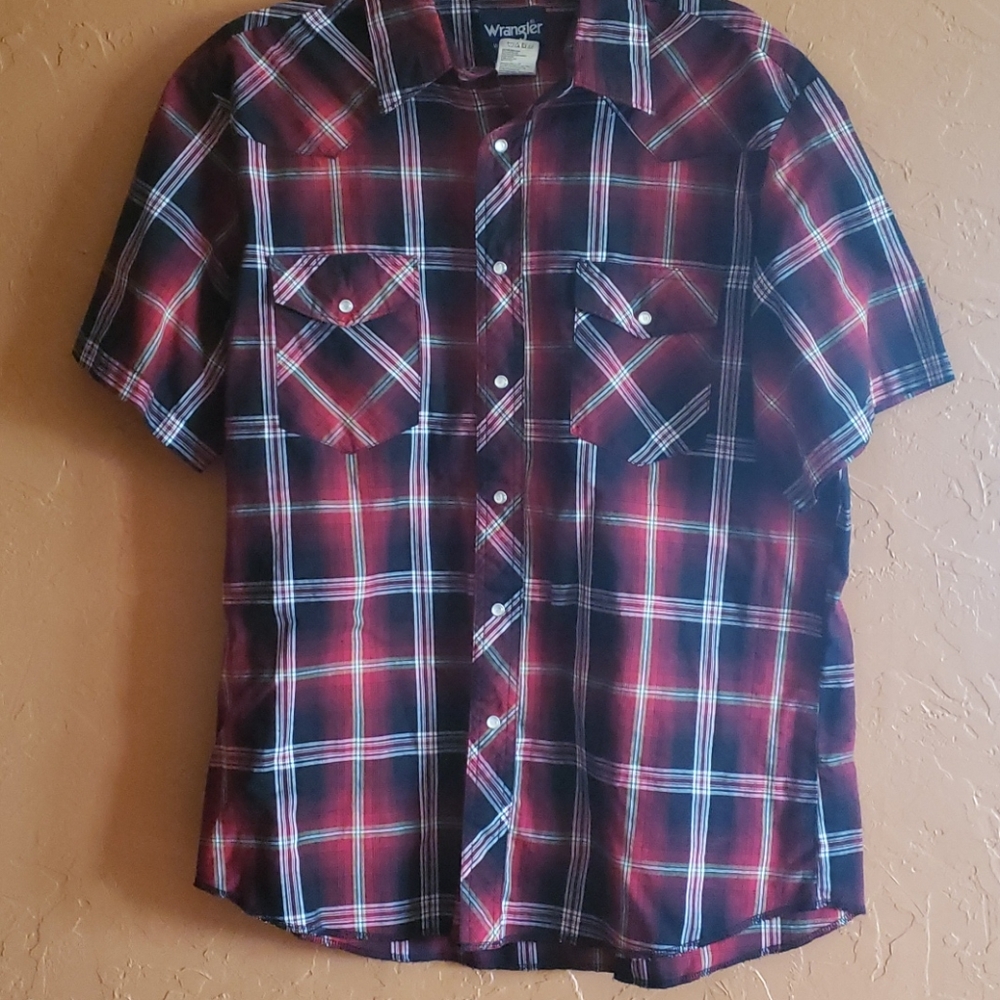 Mens Wrangler pearl snap shirt